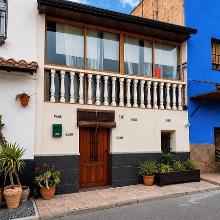 펜션 El Refugio De Pomares 라로마나
